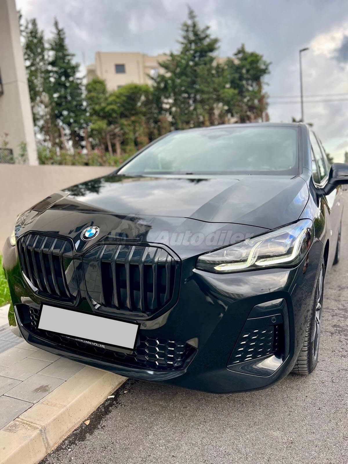 BMW - 218 Active Tourer - BMW 218 i