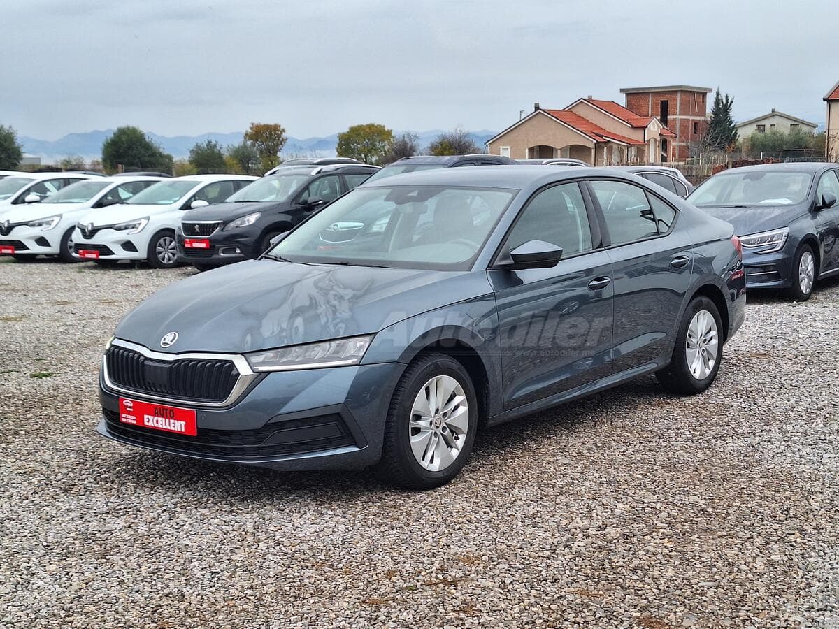 Škoda - Octavia - 2.0 tdi automatik