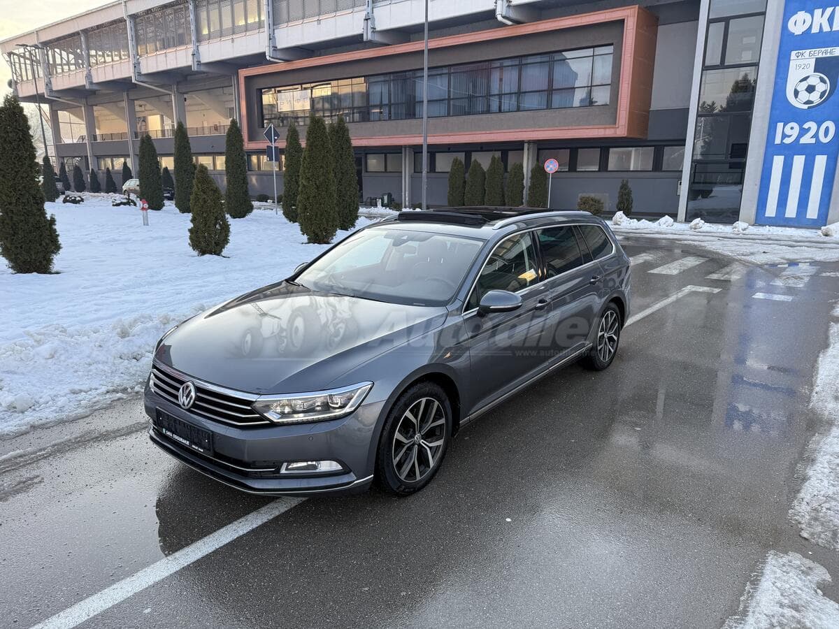 Volkswagen - Passat - 2.0 TDI DSG HIGHLINE