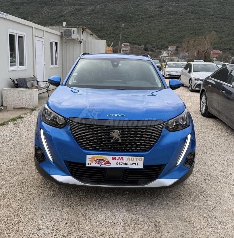 Peugeot - 2008 - 1.5 HDI ALLURE AUTOMATIK