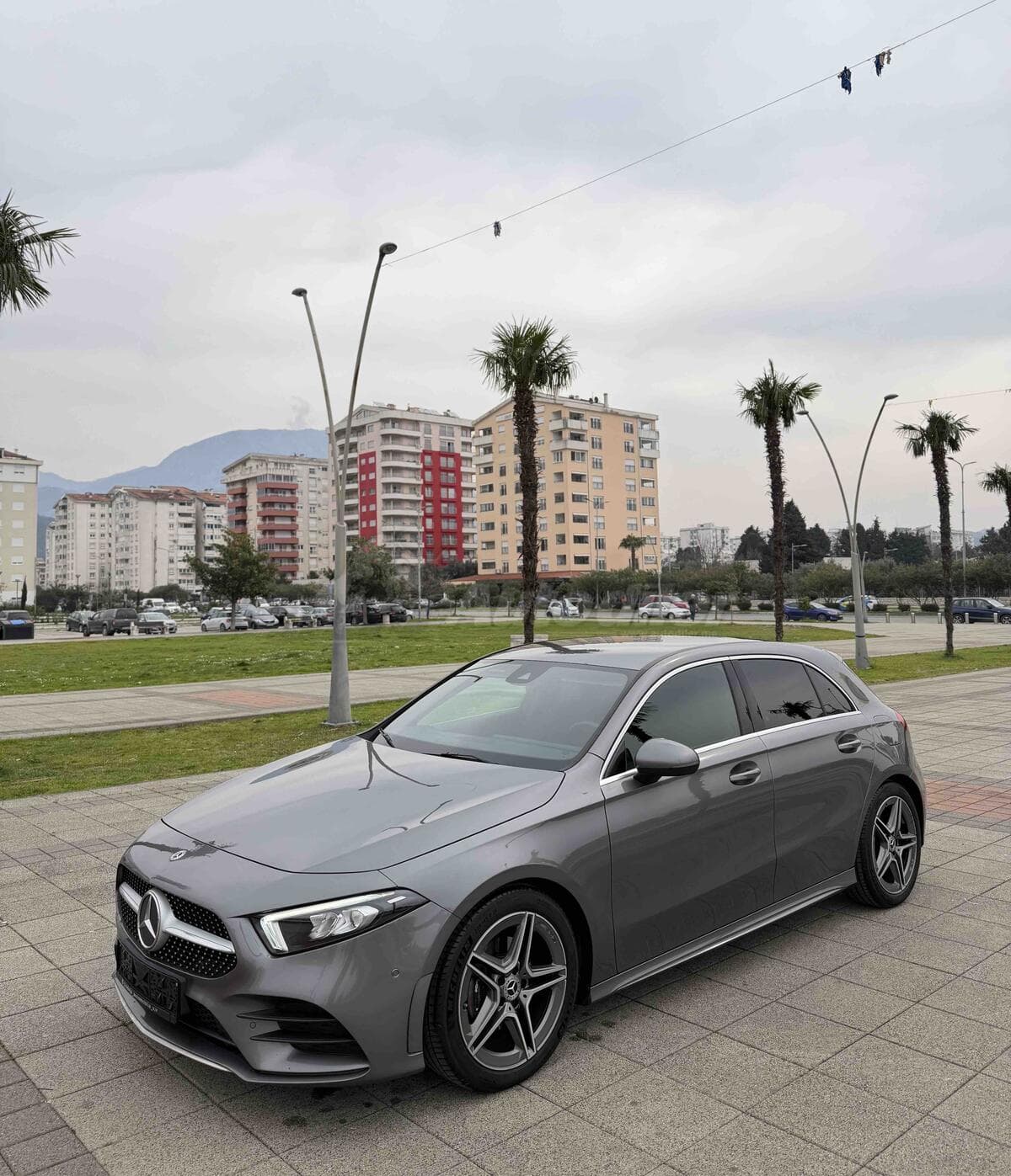 Mercedes Benz - A 200 - AMG 2.0
