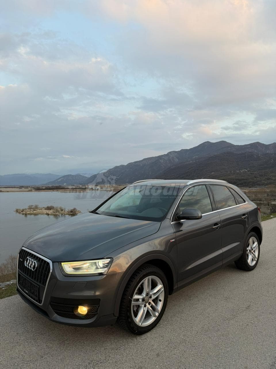 Audi - Q3 - 2.0 Quattro Sline