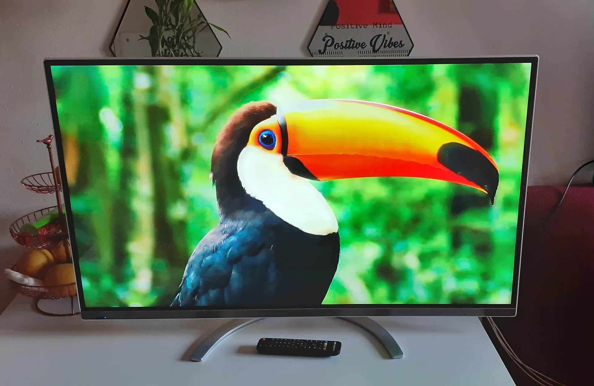 TCL 4k Smart, Wifi, Daljinac